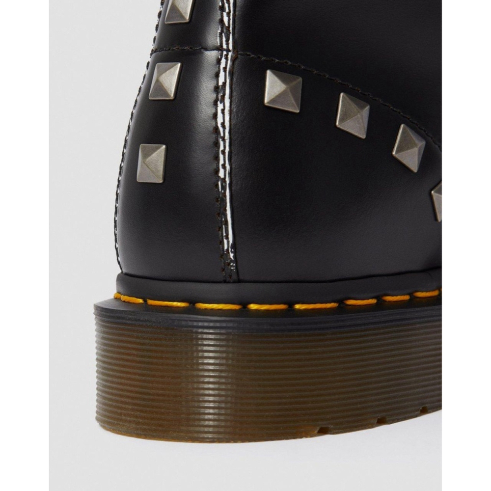 NIB Dr Martens 1460 Stud Rolled Vintage Smooth Pyramid Studs Punk Boot size US 7 - Picture 5 of 12